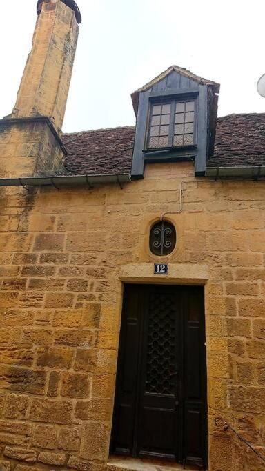 Demeure Du Xiiie-Xive S. Dans La Cite Medievale. Gourdon en Quercy Esterno foto